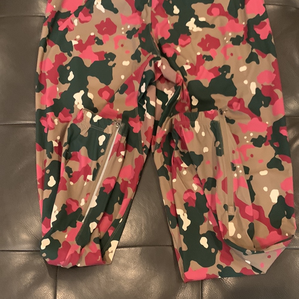 Balance camo joggers - Picture 3 of 3